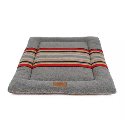 Pendleton Vintage Camp Heather Green Comfort Cushion for Dogs - Image 4
