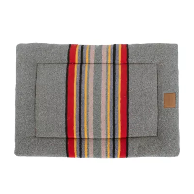 Pendleton Vintage Camp Heather Green Comfort Cushion for Dogs - Image 6