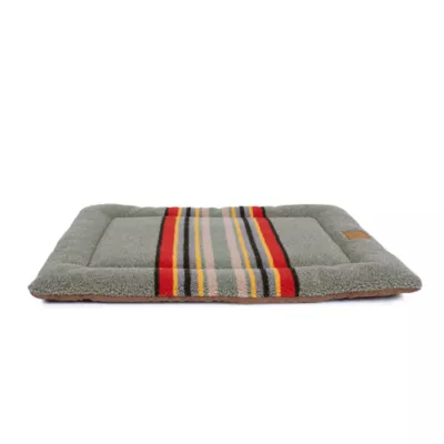 Product Pendleton Vintage Camp Heather Green Comfort Cushion for Dogs