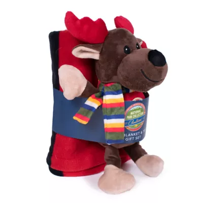 Product Pendleton Mount Rainier National Park Pet Throw + Moose Pal Toy Gift Set