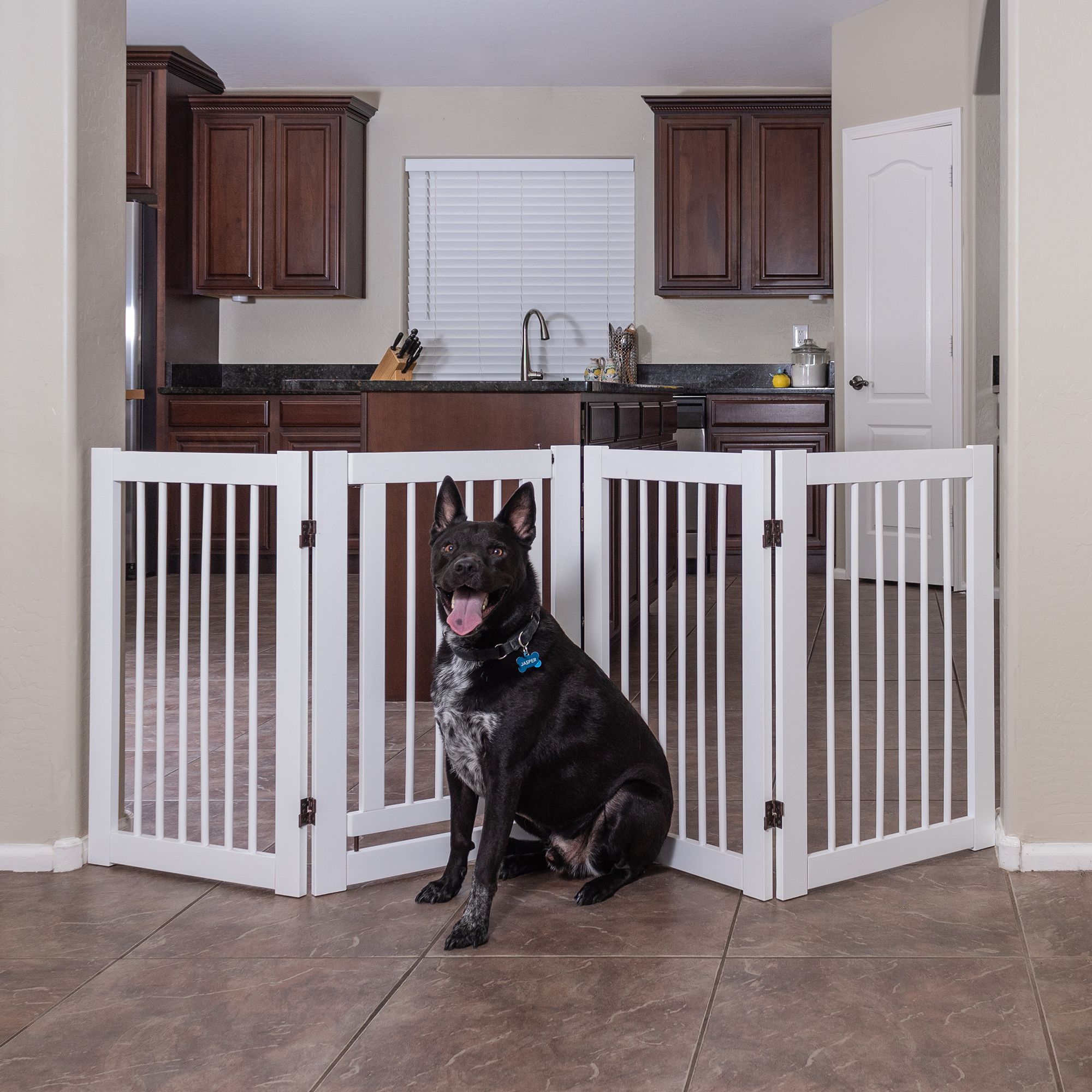 Primetime Petz 360 Configurable Gate with Door 30 in White