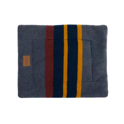 Product Pendleton Vintage Camp Lake Comfort Cushion Dog Crate Mat