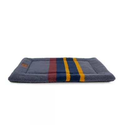 Pendleton Vintage Camp Lake Comfort Cushion Dog Crate Mat - Image 1