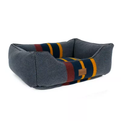 Product Pendleton Vintage Camp Lake Kuddler Dog Bed