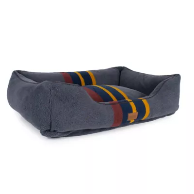 Product Pendleton Vintage Camp Lake Kuddler Dog Bed