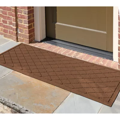 Product Bungalow Flooring WaterHog Argyle Doormat