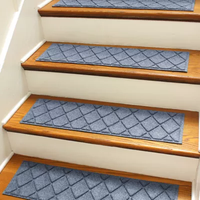 Product Bungalow Flooring WaterHog Argyle Stair Tread, 4 Count