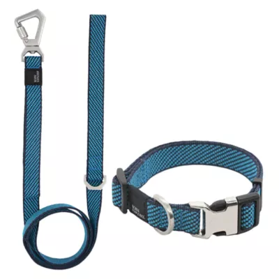 Product Pet Life Escapade Outdoor Series 2-in-1 Convertible Dog Leash and Collar