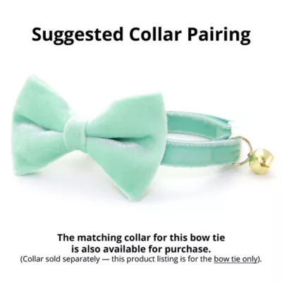 Made By Cleo® Velvet Cat Bow Tie - Image 2