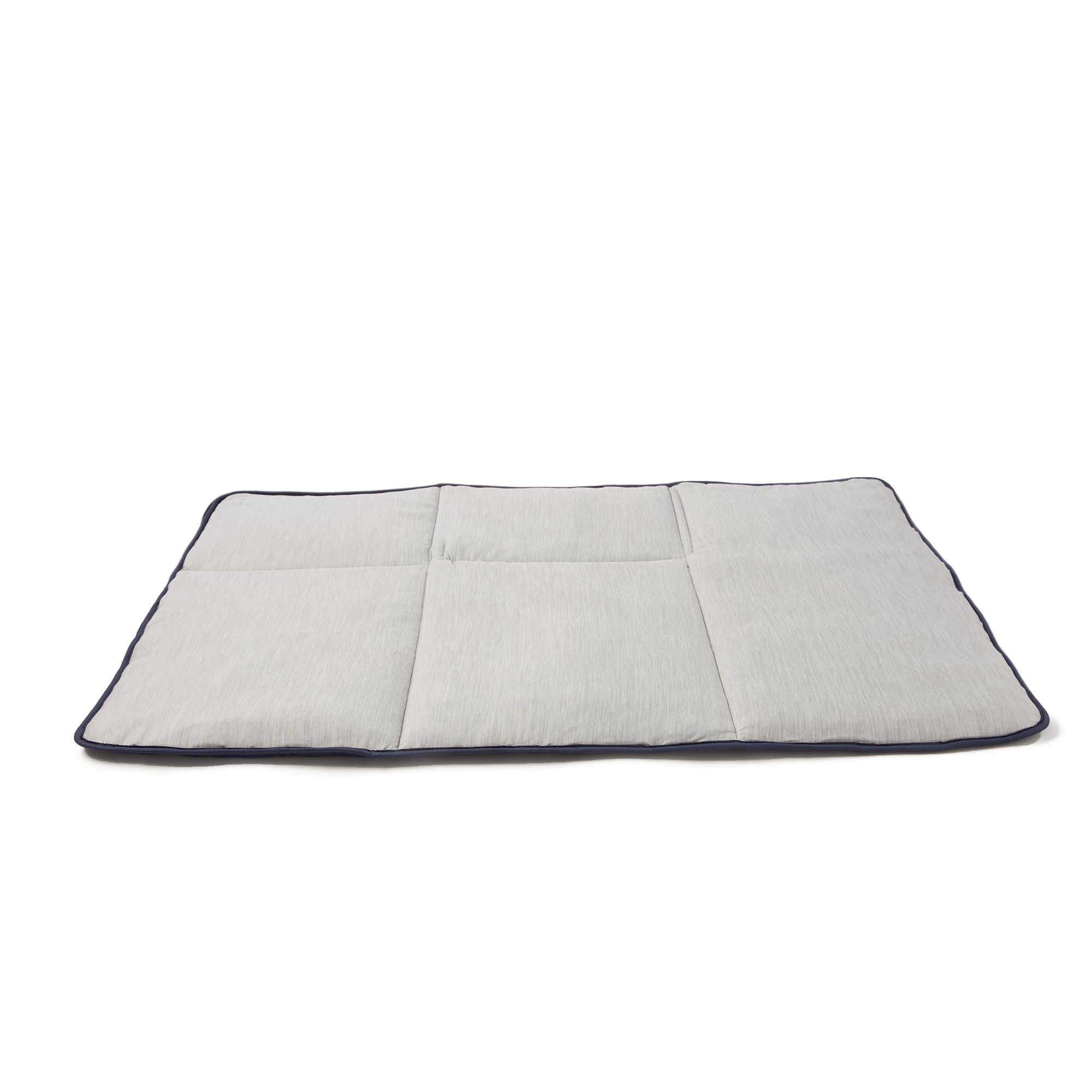 Cooling mat on sale for dogs petsmart