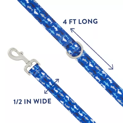 Product Top Paw® Blue Shark Print Dog Leash: 4-ft long