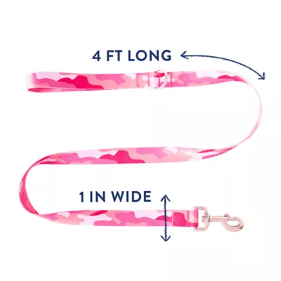 Product Top Paw® Pink Camo Dog Leash: 4-ft long