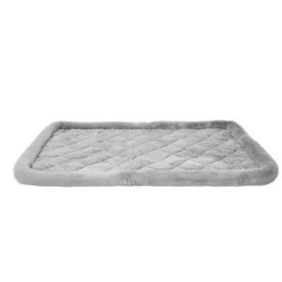 Product Top Paw® Plush Grey Crate Mat