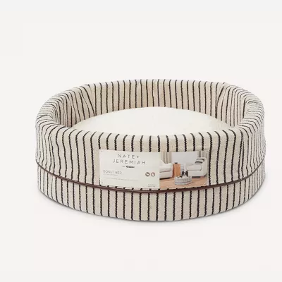 Product Nate & Jeremiah Donut Pet Bed