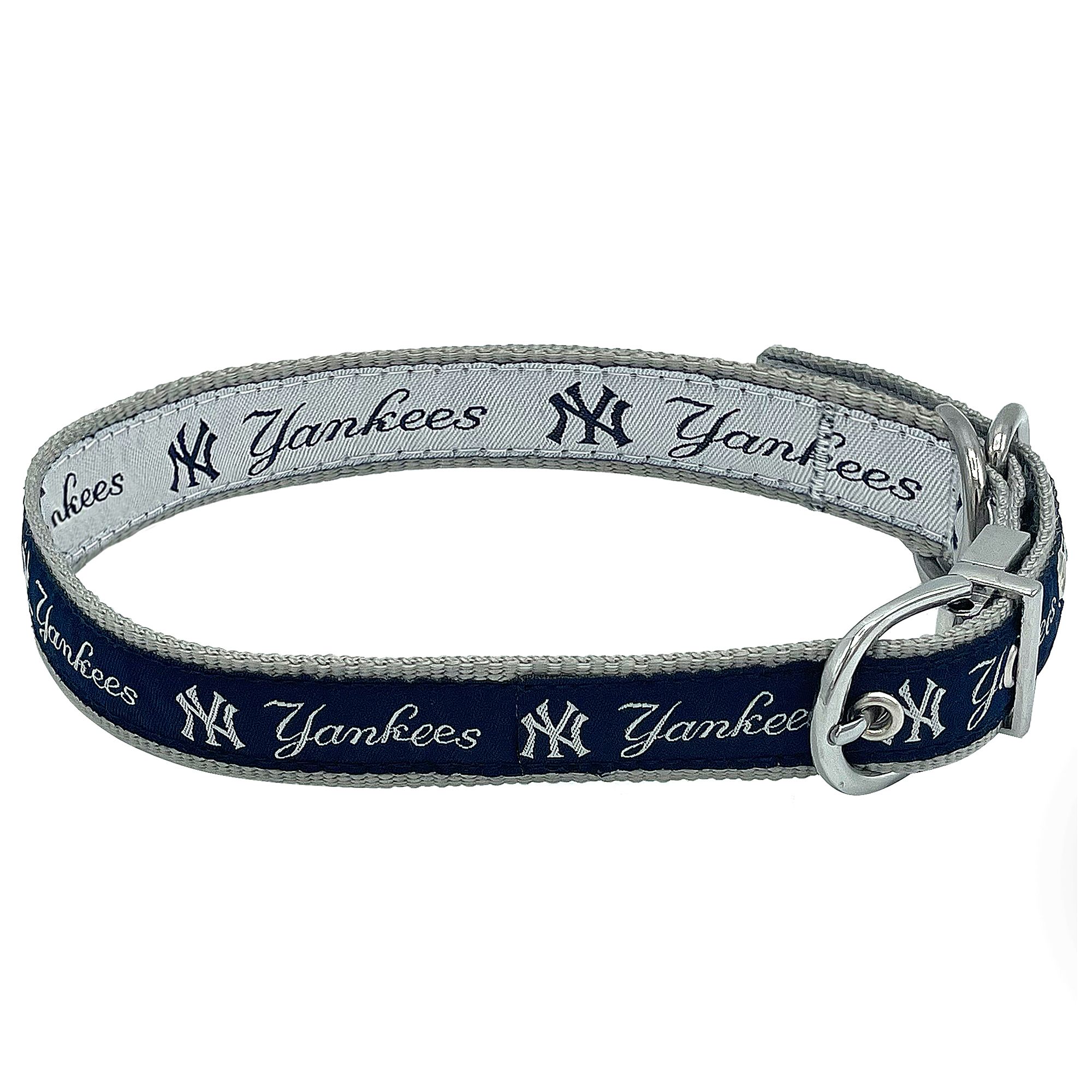 Pets First New York Yankees Dog Collar