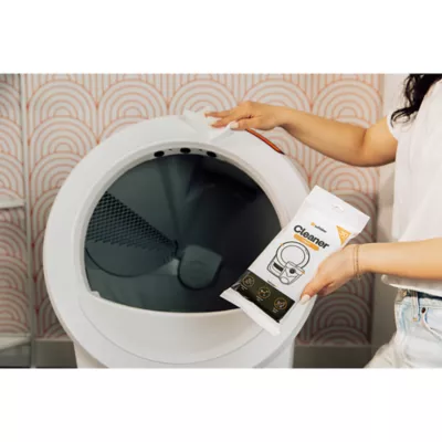 Litter-Robot® Cleaner Wipes by Whisker - Image 4