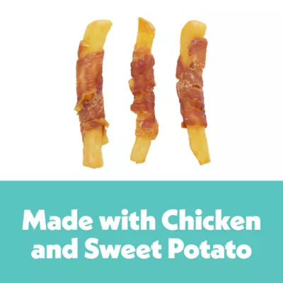 Product Wiggles & Wags Chicken & Sweet Potato Twists Dog Treats