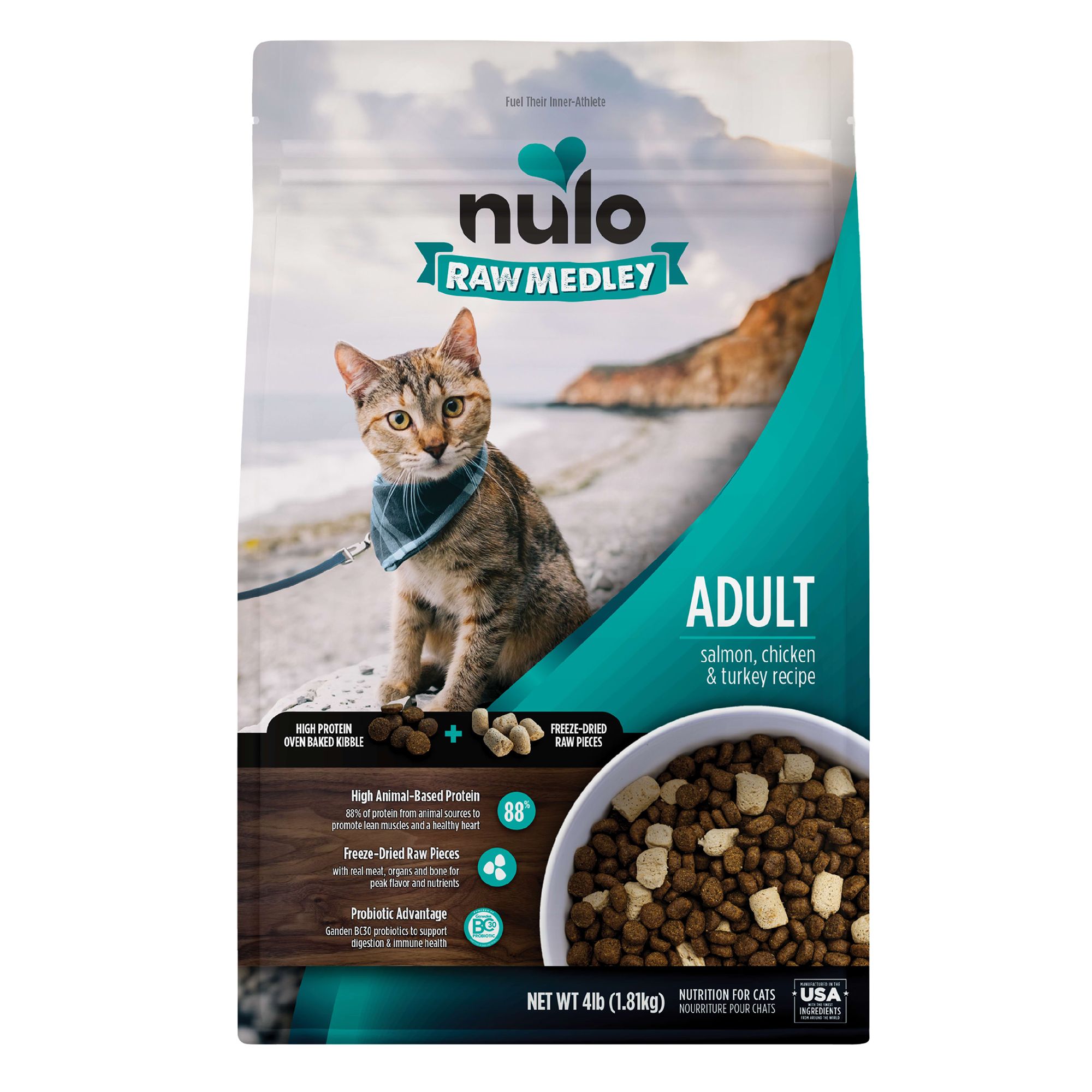 Nulo Raw Medley Adult Cat Food Kibble Freeze Dried Raw Salmon