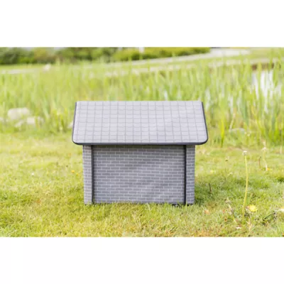 Product TRIXIE Insulated Outdoor Pet House