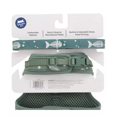 Product Whisker City Fish Foil Kitten Harness and Leash Combo Set