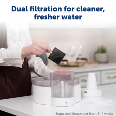 Product PetSafe® Outlast Pumpless Hydrospin Water Fountain 60 oz/1.7L- Water Filter Included