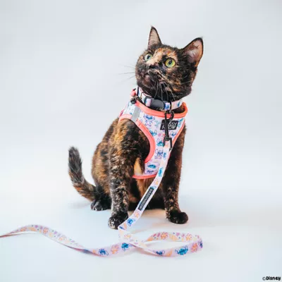 Product Sassy Meow Stitch Cat Leash