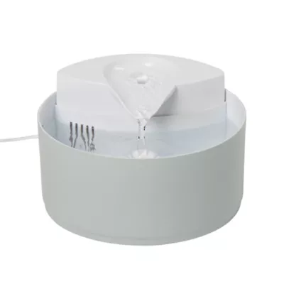 Product Top Paw® Flowing Fountain