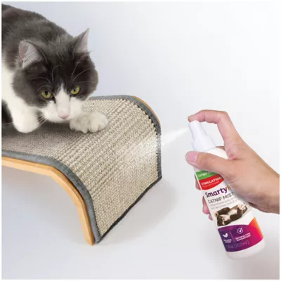 Product SmartyKat Catnip Mist Spray 7 oz
