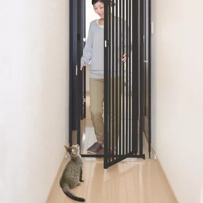 Product Richell Extra Tall Cat Safety Gate - Extra Tall 70" Gate