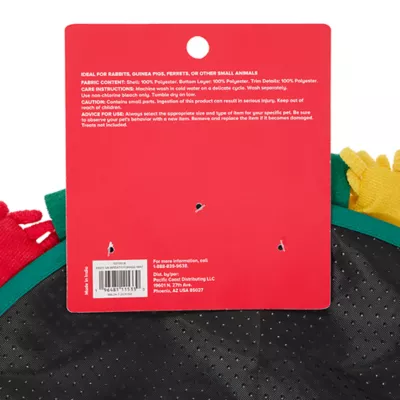 Product Merry & Bright® Holiday Wreath Small Pet Forage Mat