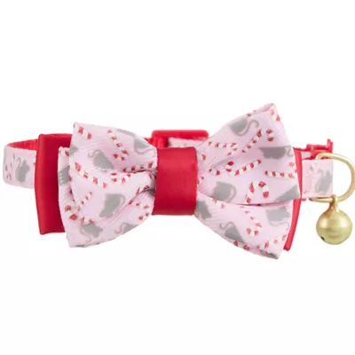Product Merry & Bright® Peppermint Cat Collar