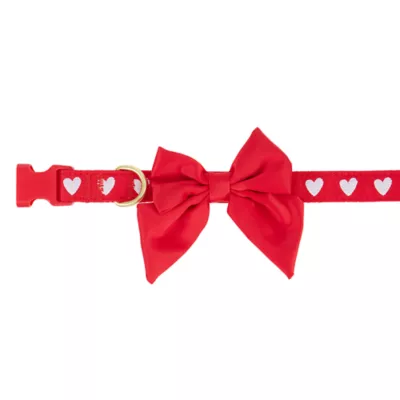 Product Top Paw® Valentines Day White Hearts Collar