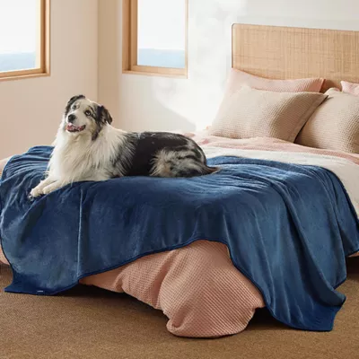 Bedsure® Waterproof Dog Blankets, Sherpa Fleece Reversible Furniture Protector for Dog & Cat - Image 4