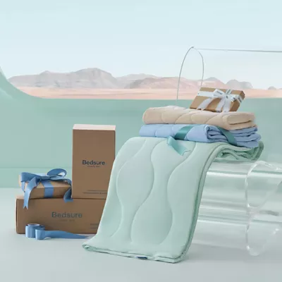 Bedsure® Cooling Dog & Cat Blanket, Summer Washable Cold Pet Throw Blanket - Image 6