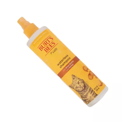 Burt's Bees Cat Waterless Shampoo - Image 4
