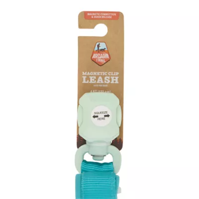 Arcadia Trail® Magnetic Leash - Image 7