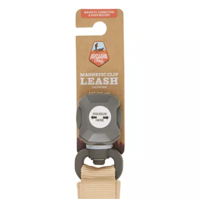 Arcadia Trail® Magnetic Leash - Image 7