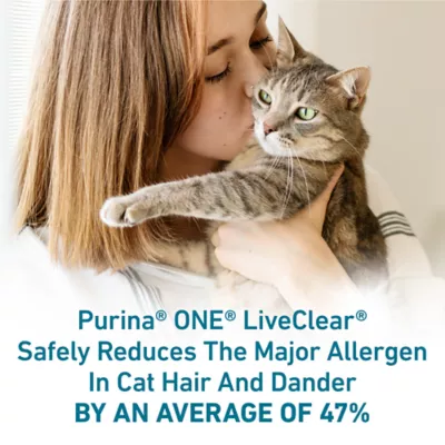 Purina ONE LiveClear Allergen-Reducing Formula With Real Chicken, Dry Cat Food, 1.36 kg - Image 2