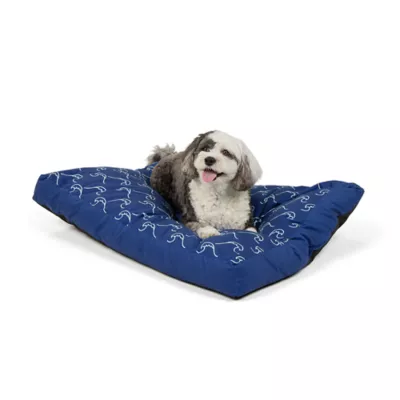 Top Paw® Wave Pillow, Navy & Cream - Image 1