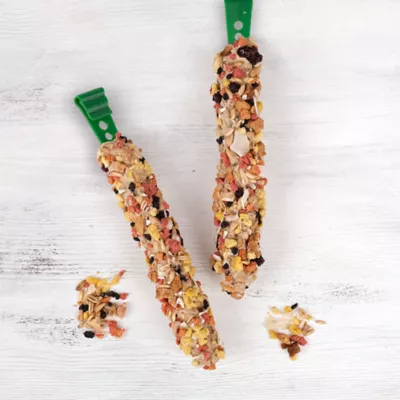 Living World Guinea Pig Treat Sticks, Fruit Flavour, 2-pack - Image 3