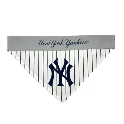 New York Yankees Reversible Pet Bandana - Image 2