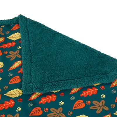 Thrills & Chills® Halloween Leaves Pet Blanket - Image 3