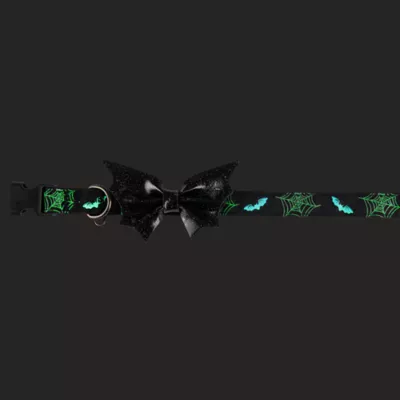 Thrills & Chills™ Halloween Bat Dog Collar - Image 3