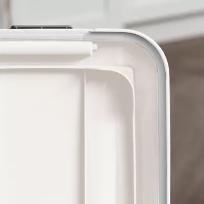 IRIS 41lbs. Airtight Pet Food Container, Dog & Cat Food Storage Bin, Treat Box with Scoop - Image 6