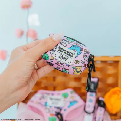 Sassy Woof Hello Kitty® & Friends Flower Festival Waste Bag Holder - Image 5