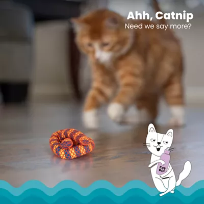 Catstages Catnip Plaque Away Pretzel Cat Chew Toy - Image 3