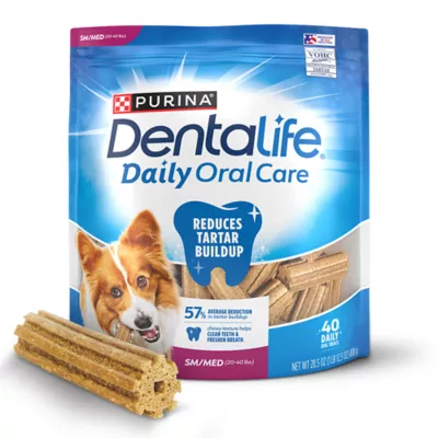 Purina DentaLife Adult Dog Small/Medium Dental Dog Treat - Image 1