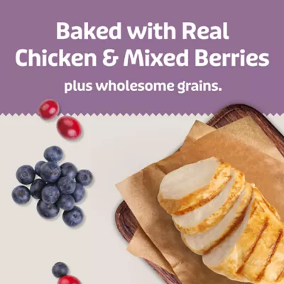 Blue Buffalo Soft & Chewy Health Bars, Adult Dog Treats Baked with Real Chicken & Mixed Berries - Image 3
