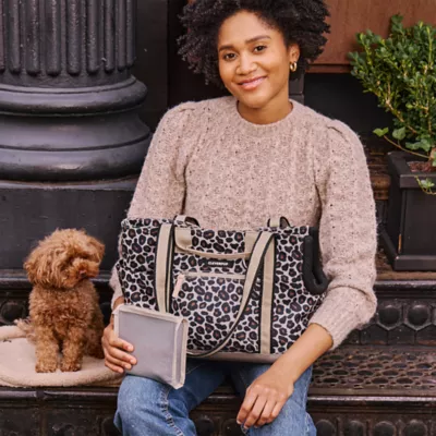 Cleverpup Lightweight Transit Tote Dog Carrier W/ Food-Safe Pouch & Poop Bag Dispenser, Leopard - Image 2