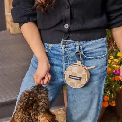 Cleverpup Snackpack Double Insulated Dog Treat Pouch W/ Water-Resistant Exterior & Lining - Image 2